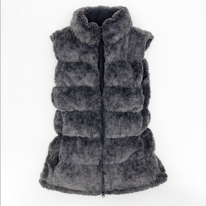 Athleta S Gray Goose Down Faux Fur Puffer Vest